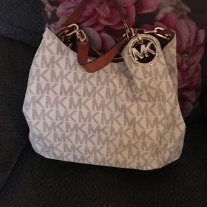 Michael kors two pocket bag
